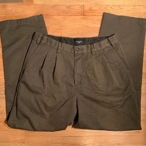 Vintage Pleated Front Dockers Dress Pants - Dark Olive Green - size 34W x 30L